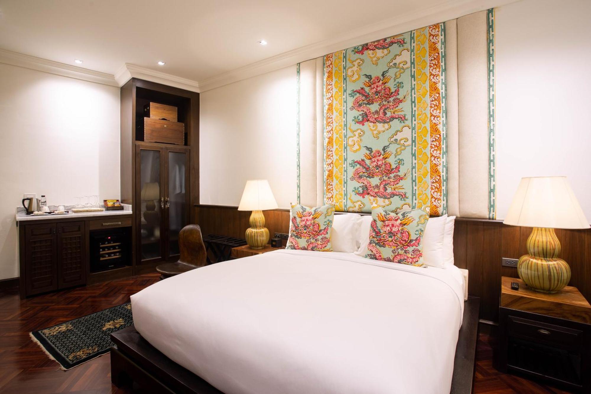 The Bridge An Eclectic Luxotel — Photos 3